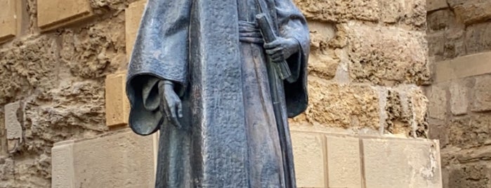Estatua De Ibn Hazam is one of Cordoba, Spain.