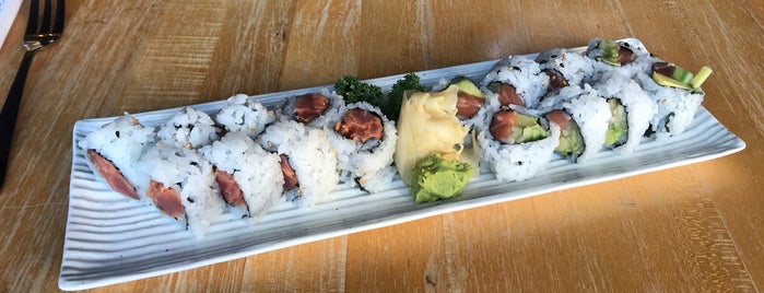 Kin Sushi & Thai Cuisine is one of Chicago To- Do List.