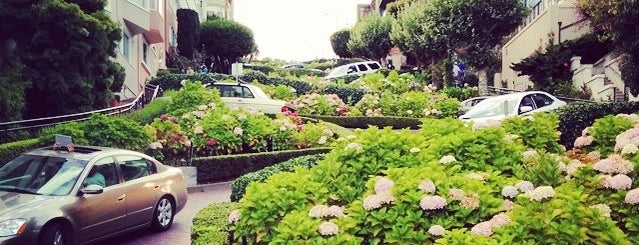 Lombard Street is one of Must-see places in California.
