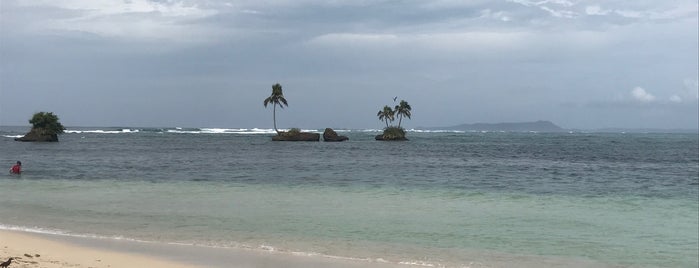 Isla Zapatilla is one of Tempat yang Disukai Denis.