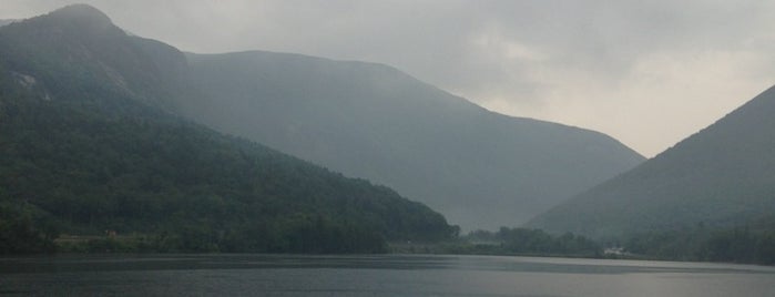 Echo Lake is one of Lieux qui ont plu à Meghan.