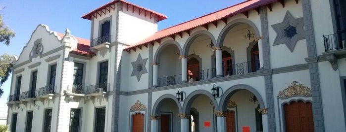 Palacio municipal de Magdalena,Sonora is one of Lugares favoritos de Claudia.