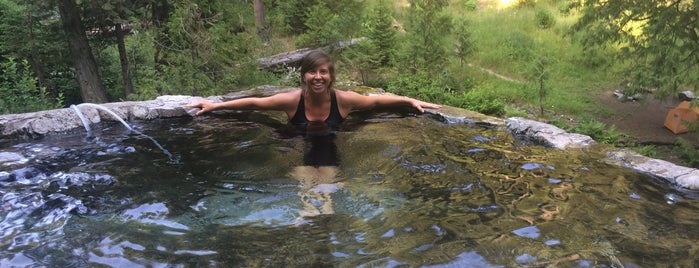 weir creek hot springs is one of Locais salvos de Lauren.