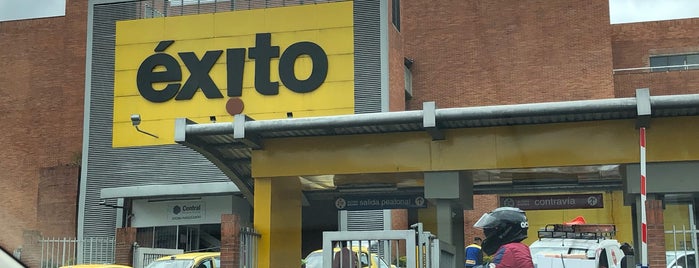 Éxito is one of Supermercados.