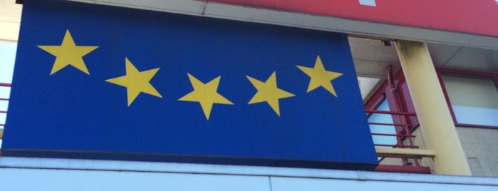 Euro Shop is one of Arnout's Plekjes.