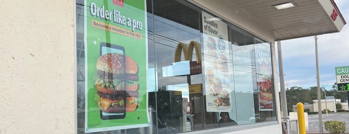 맥도날드 is one of AT&T Wi-FI Hot Spots - McDonald's FL Location.