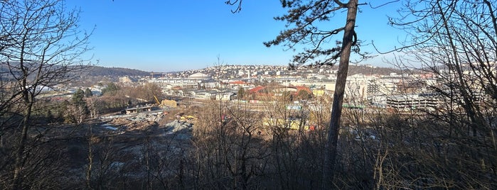 Odpočinkové místo s vyhlídkou is one of Brno.