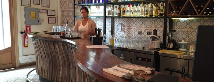 Meze Kitchen&Bar is one of Santiago dining week 2015.