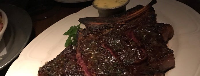 Bavette's Bar and Boeuf is one of Lugares favoritos de Jeffrey.