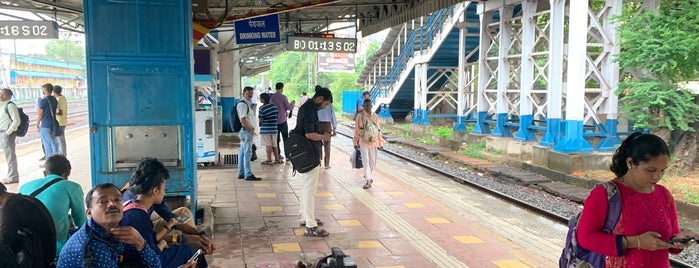 Matunga Railway Station is one of Best Railway Stations In Mumbai.