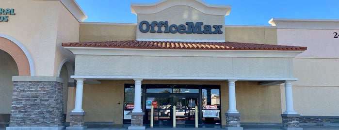 OfficeMax is one of Tempat yang Disukai Patrick.
