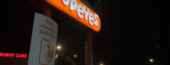Popeyes Louisiana Kitchen is one of Krisさんの保存済みスポット.