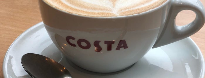 Costa Coffee is one of Johannesさんのお気に入りスポット.