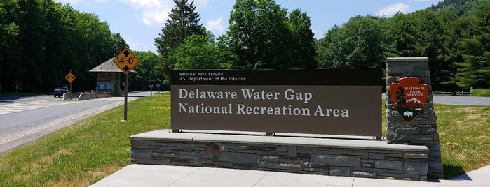 Delaware Water Gap is one of Cliffs Adventure List.