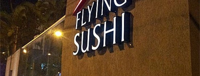 Flying Sushi is one of สถานที่ที่ Julio ถูกใจ.