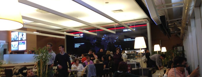 HSBC Premier Lounge is one of Airport Spots.