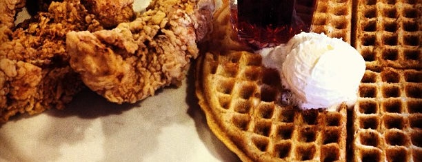 Lo-Lo's Chicken & Waffles is one of Phoenix - Scottsdale - Arizona.