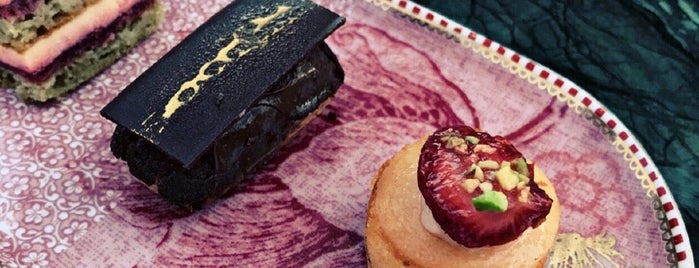 Vakko Patisserie Petit Four is one of Enes Korkmaz’s Liked Places.