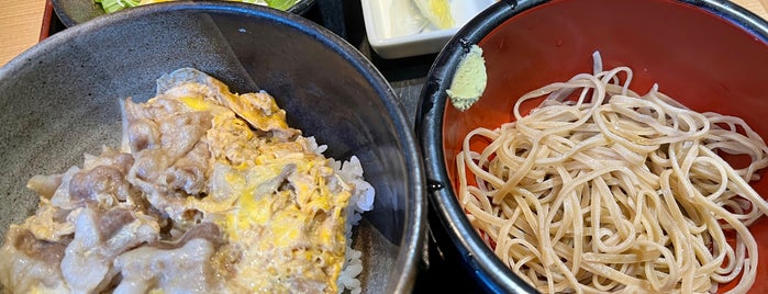 新田裏小松庵 is one of 新宿ランチ (Shinjuku lunch).