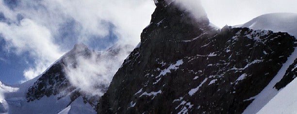 Jungfrau is one of Hiking.