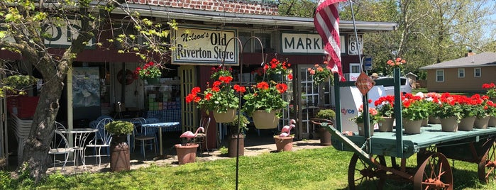 Nelson's Old Riverton Store is one of Route 66.