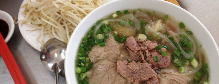 Phở Anh is one of CrazyAzn's guide to Ho Chi Minh City's hot spots!.