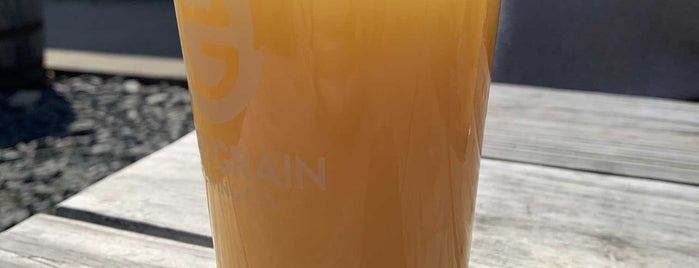 Ever Grain Brewing Co. is one of Ericさんのお気に入りスポット.