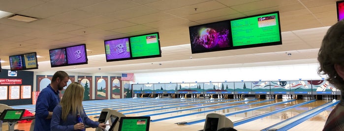 Rogers Bowling Center is one of Fav.