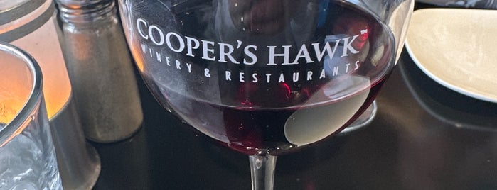 Cooper's Hawk Winery & Restaurant is one of Indy.