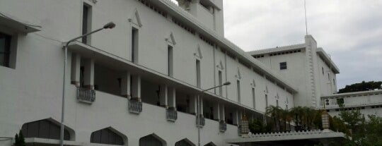 Kantor Gubernur Jawa Timur is one of =L031=.