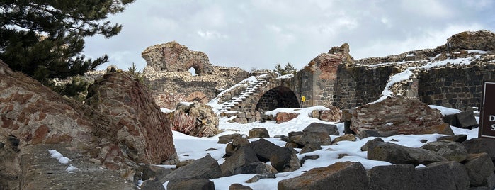 Aziziye Tabyaları is one of Posti salvati di Hakan.