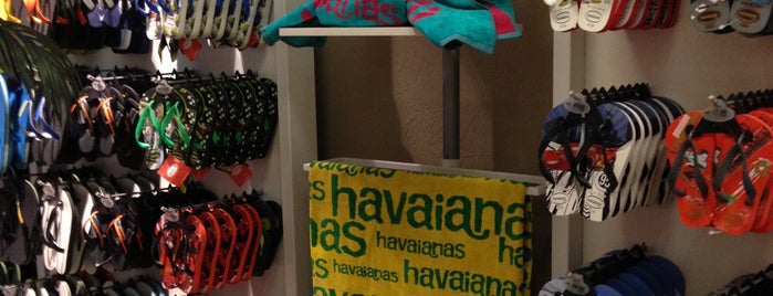 Havaianas is one of Glaucia’s Liked Places.