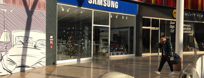 Samsung is one of Ahmet : понравившиеся места.