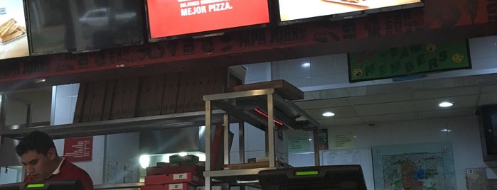 Papa John's Pizza - Echegaray is one of สถานที่ที่ Iván ถูกใจ.