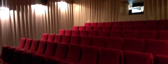 Кинотеатр «Познань» is one of Anna : понравившиеся места.