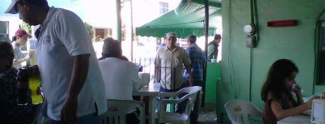 Tacos Doña Celia is one of สถานที่ที่ Gabriel ถูกใจ.