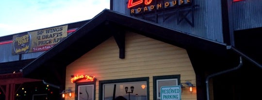 Logan's Roadhouse is one of Rさんのお気に入りスポット.