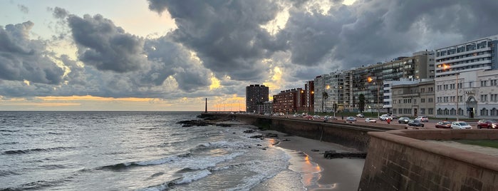 Cubo del Sur is one of Uruguay.