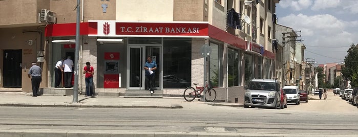Ziraat Bankası is one of 𝓒𝓪𝓷𝓮𝓻 : понравившиеся места.