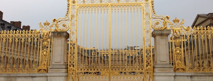Schloss Versailles is one of European Sites Visited.