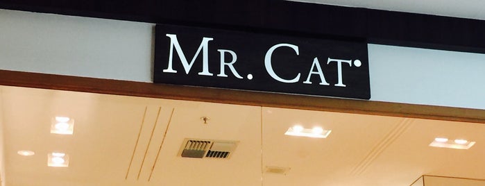 Mr. Cat is one of Pátio Batel.