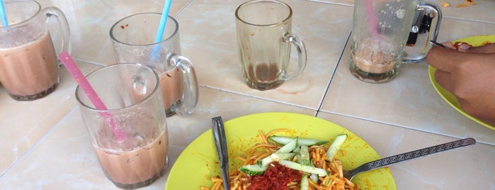 Warung Mee Bodoh is one of Places in Melaka.