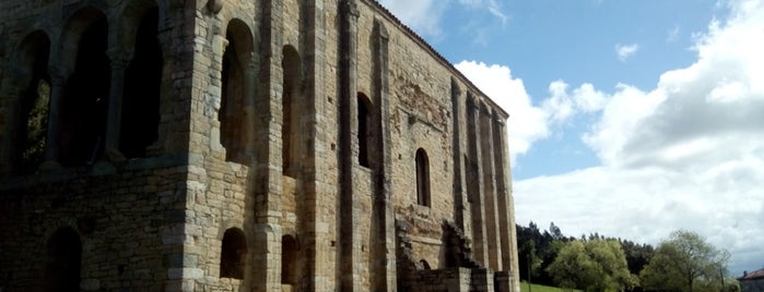 Santa María del Naranco is one of Lugares favoritos de Quincho.