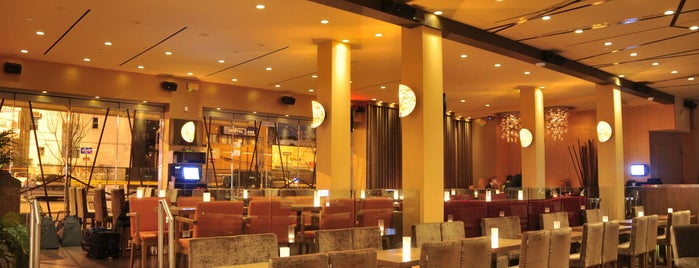 Flo Urban Kitchen & Bar is one of Restaurants To Check Out.