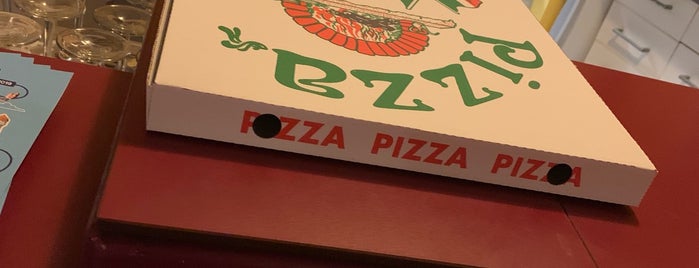 Dom Pizzeria is one of Comer.