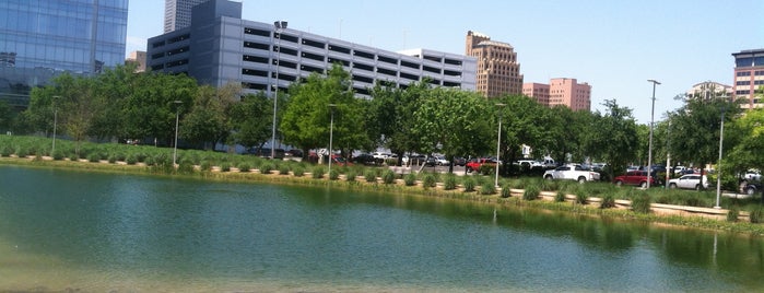 Discovery Green is one of HOU Landmarks.