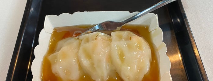 川 蝦仁肉圓。芋粿 is one of 台南吃不停.
