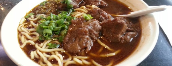 Wang's Beef Noodle House is one of สถานที่ที่บันทึกไว้ของ Jake.