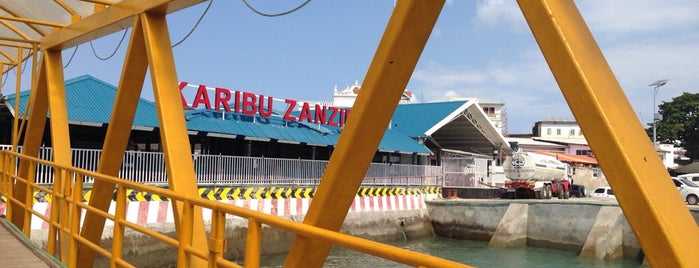 Zanzibar Ferry Dock is one of Tempat yang Disimpan arz-ı.