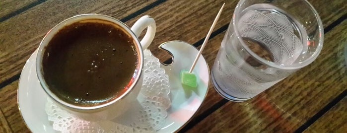 Cafe Tuanna is one of Posti che sono piaciuti a Nedim.